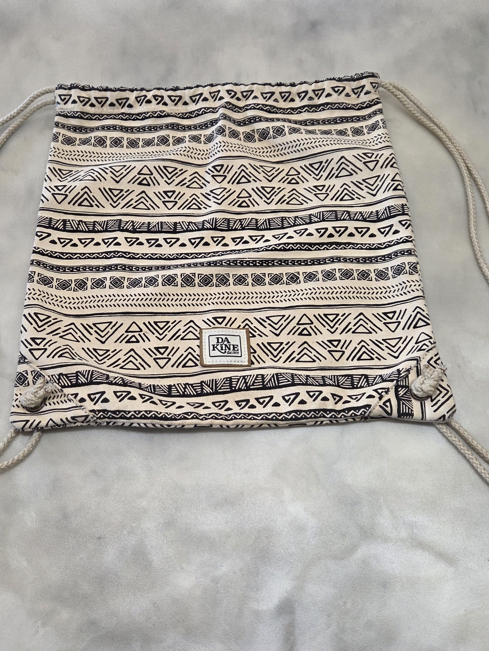 Dakine Cream & Black Aztec-Pattern Drawstring Bag